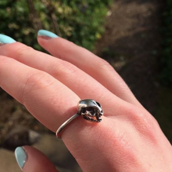 Hallow-Kitty-ring-1